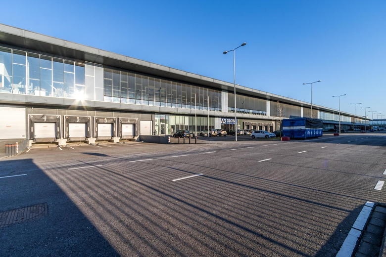 BedrijfsruimteaanRijnlanderweg 766 A<br/> inHoofddorp BedrijfsruimteaanRijnlanderweg 766 A<br/> inHoofddorp