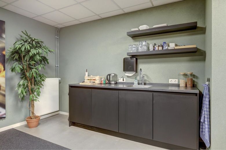 BedrijfsruimteaanDe Panoven 17<br/> inGeldermalsen BedrijfsruimteaanDe Panoven 17<br/> inGeldermalsen