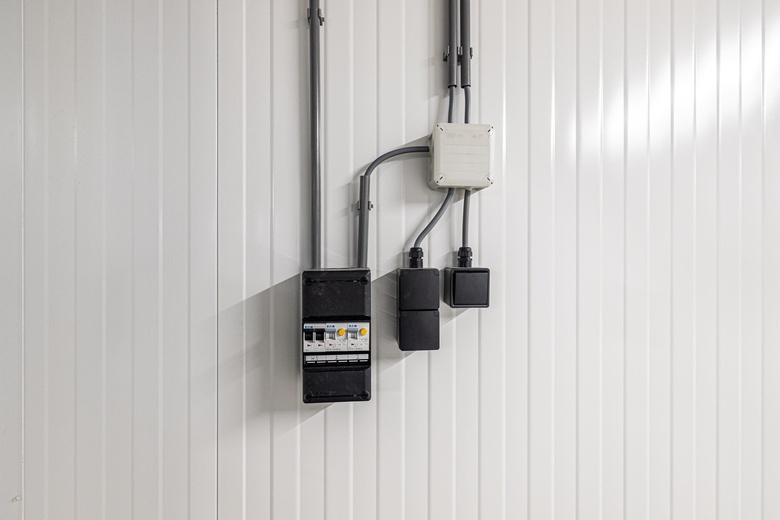 BedrijfsruimteaanIndustrieweg 69 111<br/> inBerkel en Rodenrijs