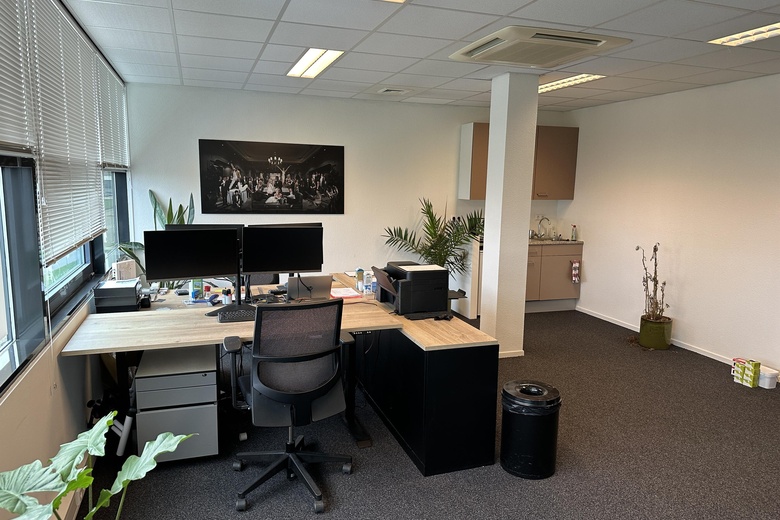 KantoorruimteaanA. van Leeuwenhoekweg 38 B 14<br/> inAlphen aan den Rijn