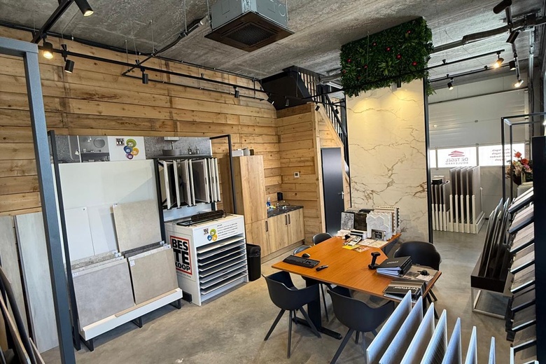 BedrijfsruimteaanBijsterhuizen 3001 001<br/> inWijchen BedrijfsruimteaanBijsterhuizen 3001 001<br/> inWijchen