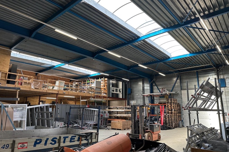 BedrijfsruimteaanSolvayweg 13<br/> inHerten