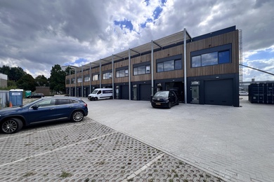 Bekijk foto 2 van Hogeweyselaan 215 H