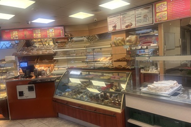 Bekijk foto 2 van Dordtselaan 162B