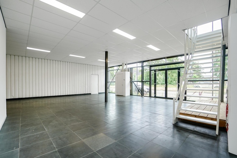 BedrijfsruimteaanHoorn 314<br/> inAlphen aan den Rijn BedrijfsruimteaanHoorn 314<br/> inAlphen aan den Rijn