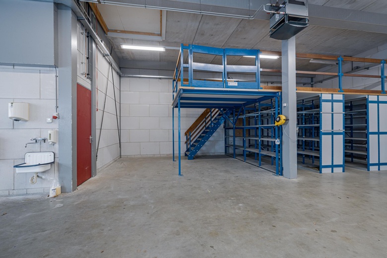 BedrijfsruimteaanLorentzstraat 85<br/> inBleiswijk