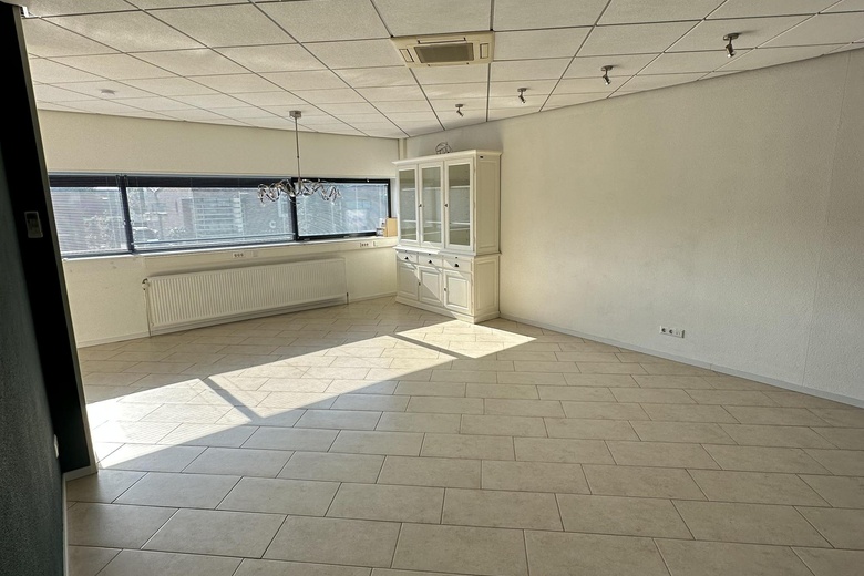 BedrijfsruimteaanFrankweg 37<br/> inNieuw-Vennep