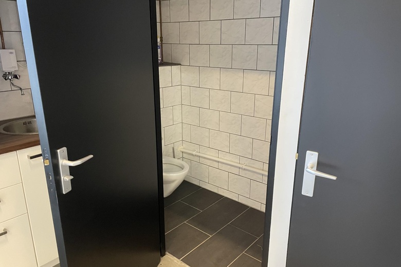 BedrijfsruimteaanBezembinder 8 a<br/> inNijkerk