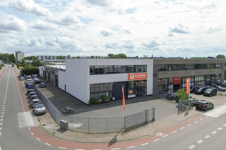 BedrijfsruimteaanFlevolaan 38<br/> inWeesp