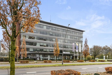 Bekijk foto 2 van Mr E.N. van Kleffensstraat 4