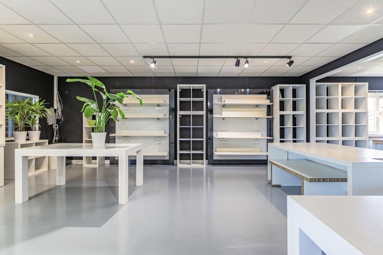 BedrijfsruimteaanBoekweitstraat 82<br/> inNieuw-Vennep BedrijfsruimteaanBoekweitstraat 82<br/> inNieuw-Vennep