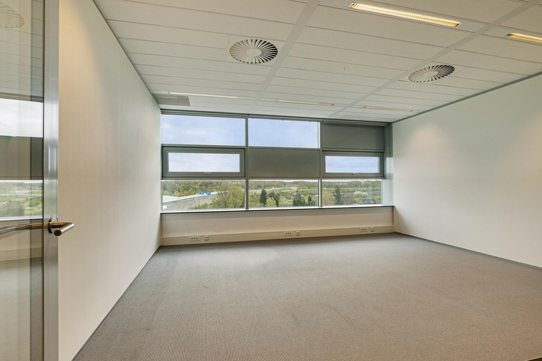 KantoorruimteaanHulsterweg 82<br/> inVenlo KantoorruimteaanHulsterweg 82<br/> inVenlo
