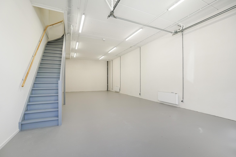 BedrijfsruimteaanJ. Keplerweg 8 E<br/> inAlphen aan den Rijn