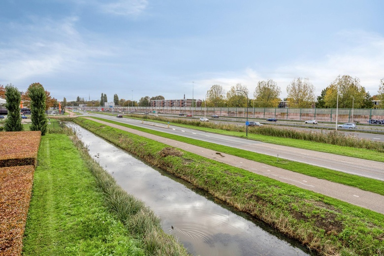 KantoorruimteaanBiesbosweg 4<br/> inWaalwijk KantoorruimteaanBiesbosweg 4<br/> inWaalwijk