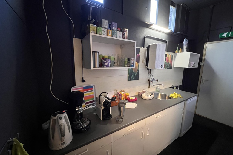 WinkelruimteaanStationsstraat 74<br/> inErmelo WinkelruimteaanStationsstraat 74<br/> inErmelo