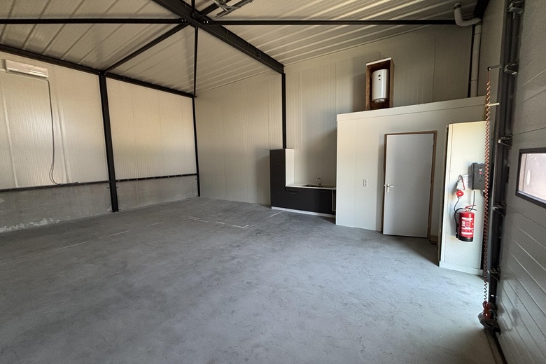 BedrijfsruimteaanDostalstraat 64 05<br/> inTilburg