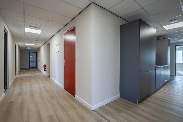 KantoorruimteaanMercurion 24<br/> inZevenaar KantoorruimteaanMercurion 24<br/> inZevenaar