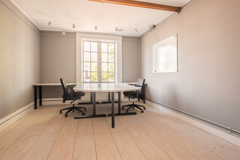 KantoorruimteaanOosteindseweg 22 a<br/> inBergschenhoek