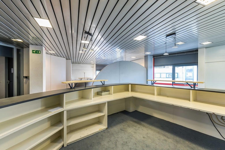 KantoorruimteaanInnsbruckweg 90<br/> inRotterdam KantoorruimteaanInnsbruckweg 90<br/> inRotterdam