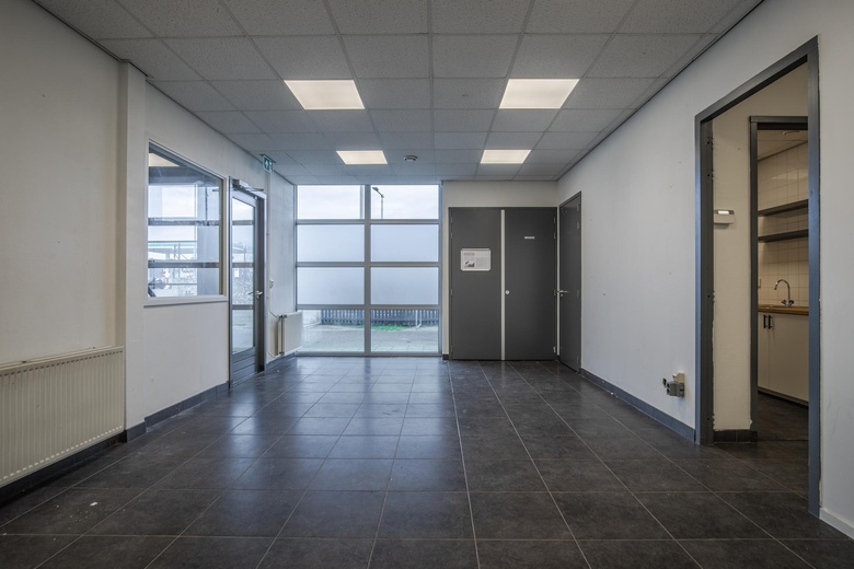 BedrijfsruimteaanSnelliusweg 12<br/> inArnhem BedrijfsruimteaanSnelliusweg 12<br/> inArnhem
