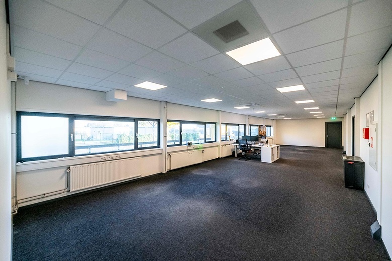 BedrijfsruimteaanVeerplaat 100<br/> inDordrecht