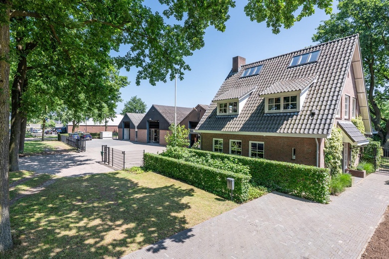 BedrijfsruimteaanDuizeldonksestraat 10<br/> inHelmond