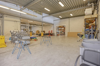 Bedrijfsruimte Rotterdam - Anthonetta Kuijlstraat 5 - Foto 2