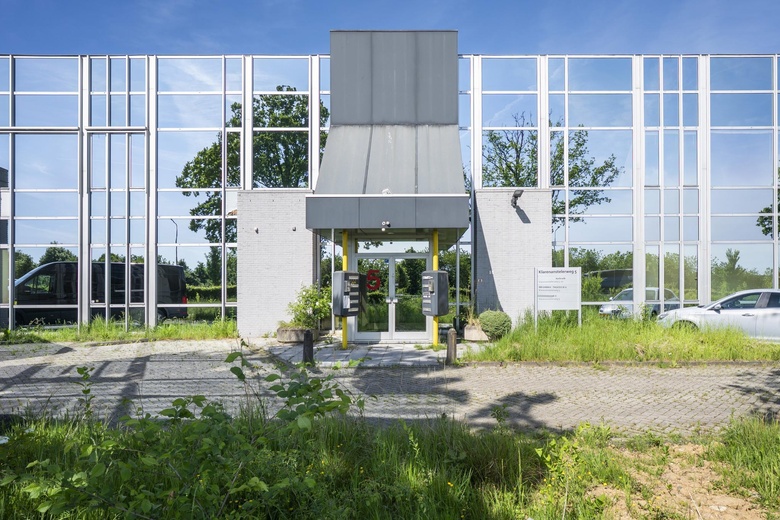 BedrijfsruimteaanKlarenanstelerweg 5<br/> inKerkrade BedrijfsruimteaanKlarenanstelerweg 5<br/> inKerkrade