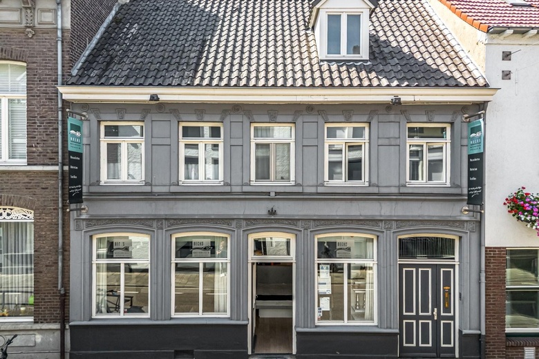 WinkelruimteaanSchuitenberg 6<br/> inRoermond WinkelruimteaanSchuitenberg 6<br/> inRoermond