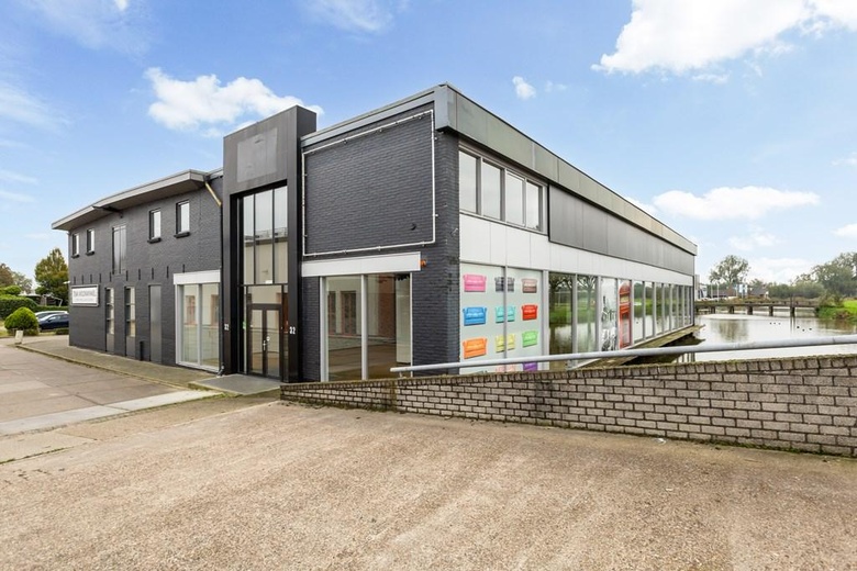 BedrijfsruimteaanKanaaldijk 32 A<br/> inWaddinxveen