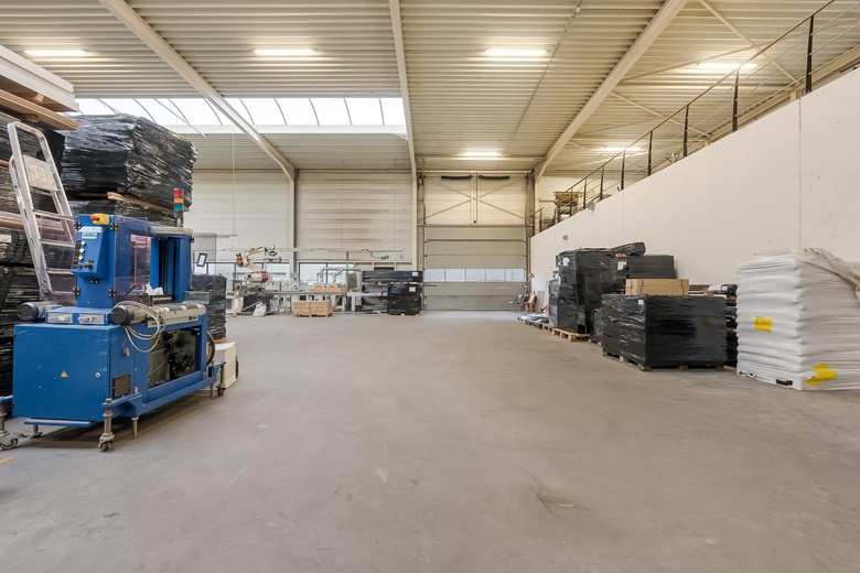 BedrijfsruimteaanBolderweg 44<br/> inLelystad BedrijfsruimteaanBolderweg 44<br/> inLelystad