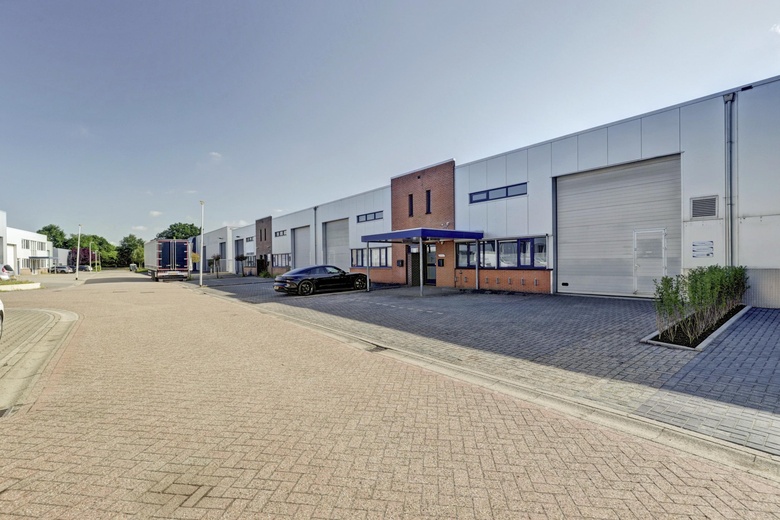 BedrijfsruimteaanBedrijvenstraat 7 a<br/> inWierden