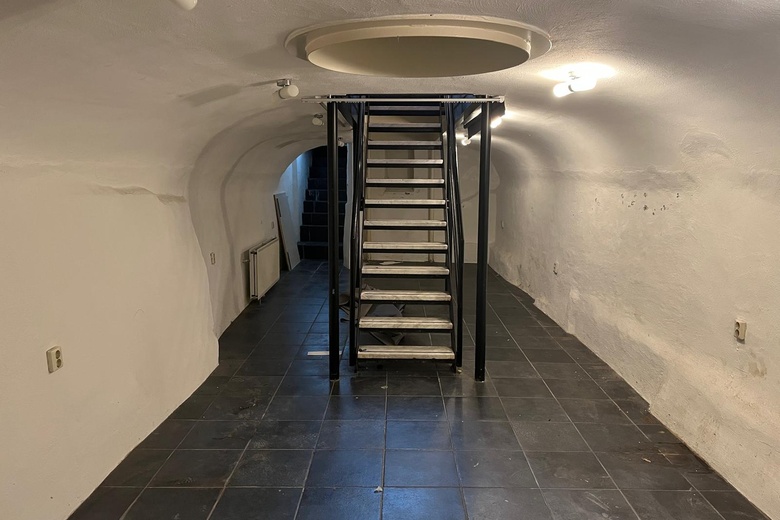 WinkelruimteaanHinthamerstraat 102<br/> inDen Bosch WinkelruimteaanHinthamerstraat 102<br/> inDen Bosch