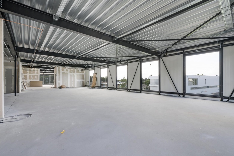 BedrijfsruimteaanParallelweg 208<br/> inWeert BedrijfsruimteaanParallelweg 208<br/> inWeert
