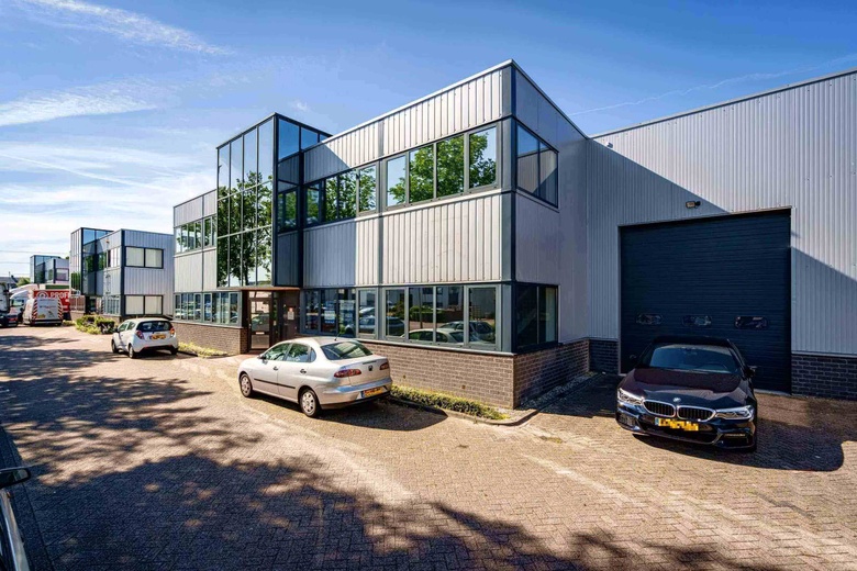 Bekijk foto 1 van Platinastraat 79