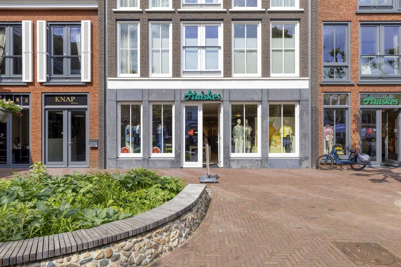 WinkelruimteaanMarkt 15 a<br/> inLochem