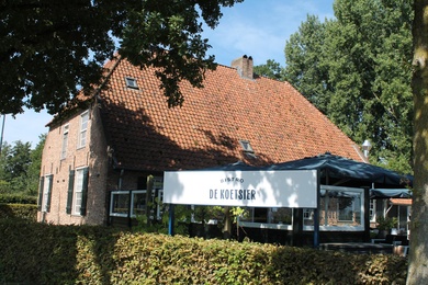 Bekijk foto 2 van Eindhovenseweg 41 Bekijk foto 2 van Eindhovenseweg 41