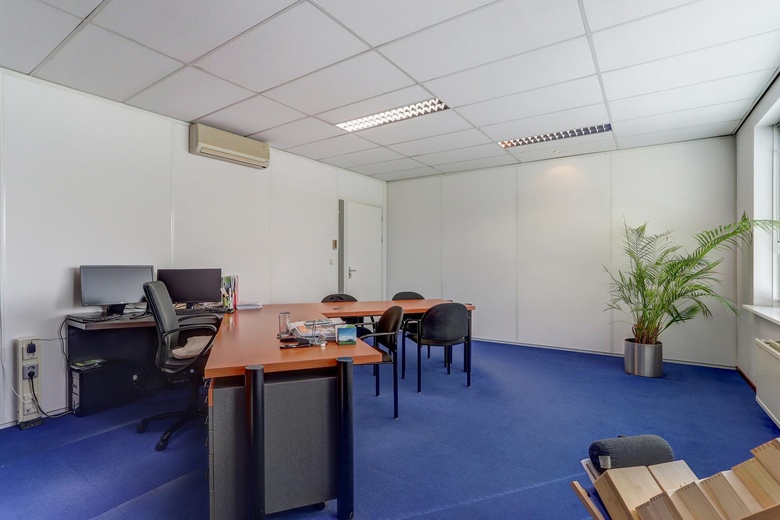 KantoorruimteaanIndustrieweg 7<br/> inNieuwkoop
