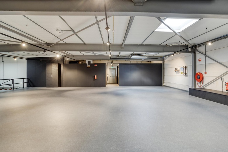BedrijfsruimteaanPascalstraat 70<br/> inDordrecht BedrijfsruimteaanPascalstraat 70<br/> inDordrecht