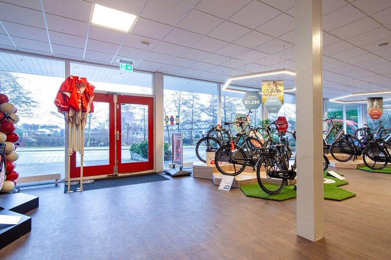 WinkelruimteaanBeethovenlaan 72<br/> inWaddinxveen WinkelruimteaanBeethovenlaan 72<br/> inWaddinxveen