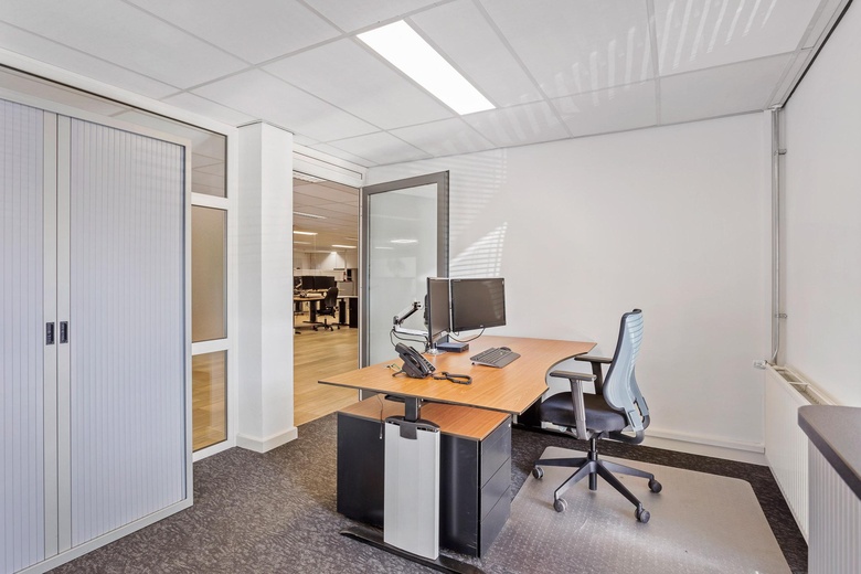 KantoorruimteaanBernard Leurinkstraat 31<br/> inLosser KantoorruimteaanBernard Leurinkstraat 31<br/> inLosser