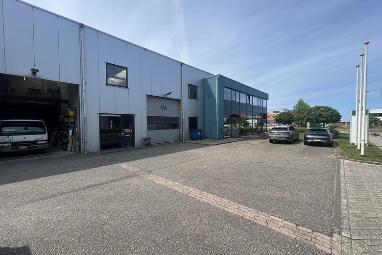 BedrijfsruimteaanOud Camp 12 a<br/> inMaasland