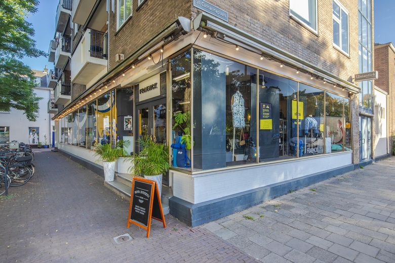 WinkelruimteaanBeekstraat 30<br/> inArnhem WinkelruimteaanBeekstraat 30<br/> inArnhem