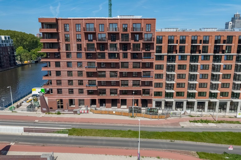 Bekijk foto 1 van Amstelstroomlaan 180 - 192