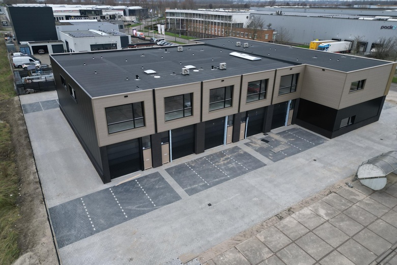 BedrijfsruimteaanJan van der Heijdenstraat 26 A<br/> inOud-Beijerland