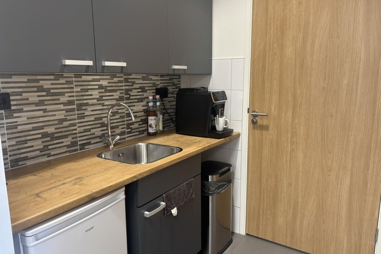 Kantoorruimte Hoogvliet - Steenhouwerstraat 74 - Foto 17