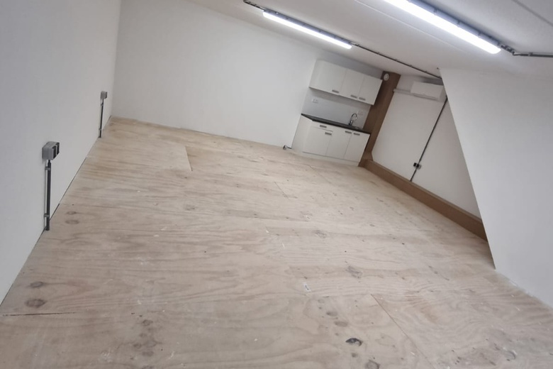 BedrijfsruimteaanOvervliet 24<br/> inUtrecht