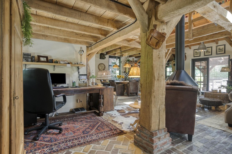 BedrijfsruimteaanZelderseweg 23<br/> inZwartebroek