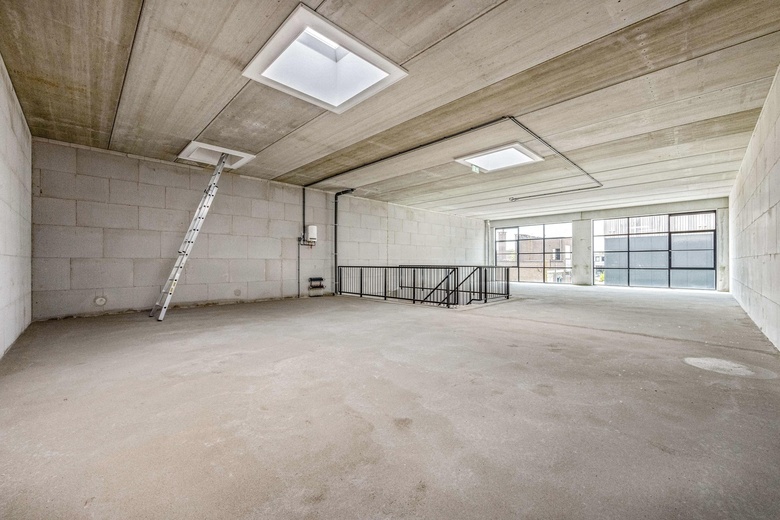 BedrijfsruimteaanHavenstraat 76 d<br/> inHuizen BedrijfsruimteaanHavenstraat 76 d<br/> inHuizen