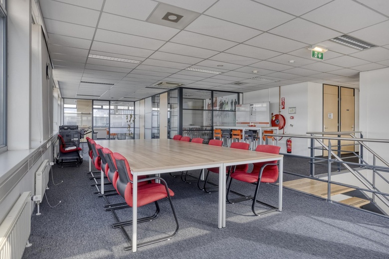 KantoorruimteaanDoornhoek 3842<br/> inVeghel